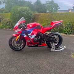 Honda CB 2021