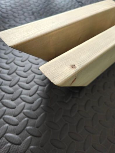 Pergola angle pieces