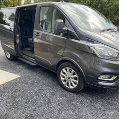 Ford Tourneo  Titanium