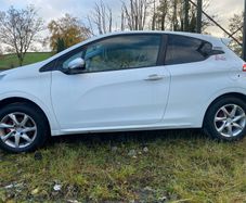 2013 Peugeot 208 Breaking For Parts Only