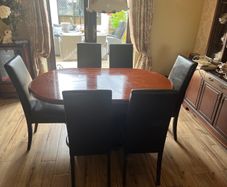 Oval dining room table and 6 chairs