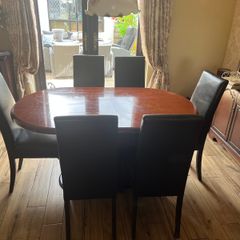 Oval dining room table and 6 chairs