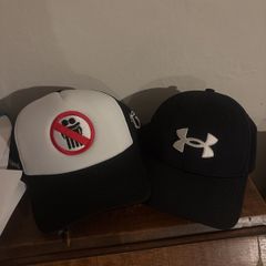caps