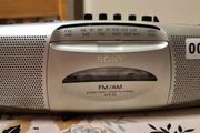 Cassette-Radio-Recorder Sony CFS-E2, Working perfect.