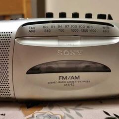 Cassette-Radio-Recorder Sony CFS-E2, Working perfect.