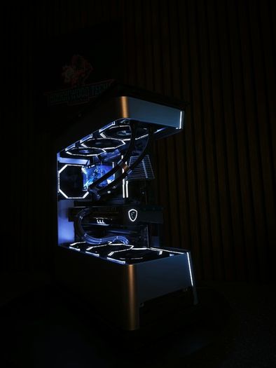 Brand New! Brookwood Tech Gaming PC BUILD! RTX 5080/Ryzen 9800X3D/32GB DDR5/2Tb