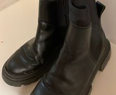 Zara Kids Black Ankle Boots: Size 32 / Size 13