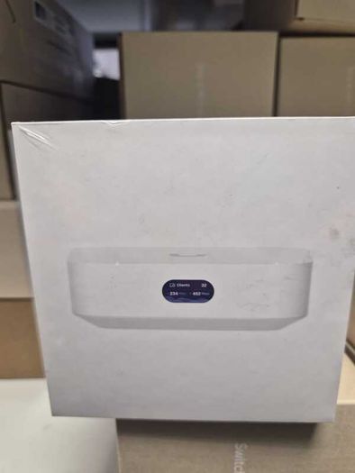 Ubiquiti UniFi Express UX EU Cloud Gateway and WiFi 6 Access Point