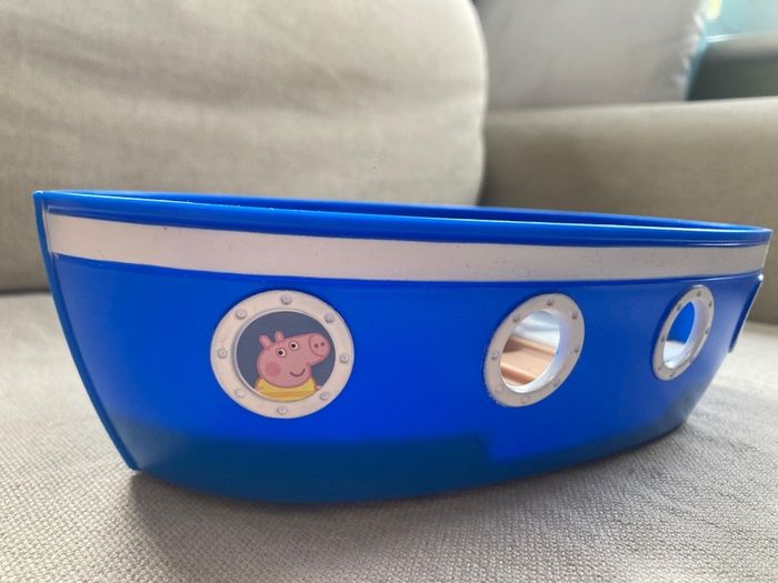 Peppa pig grandpa pigs boat