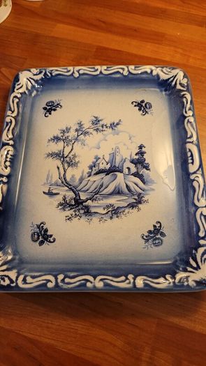 Cheese dome and plate