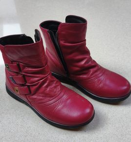 boots