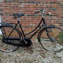 Vintage Original  Raleigh Ladies Bicycle  in Fantastic  condidtion