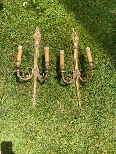 Wall lights Antique Guilt Pair