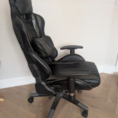 Gaming chair