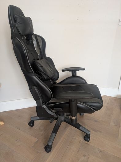 Gaming chair