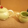 tea pot and mug Image 3