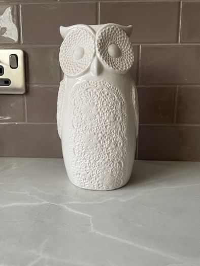 Anyu vase
