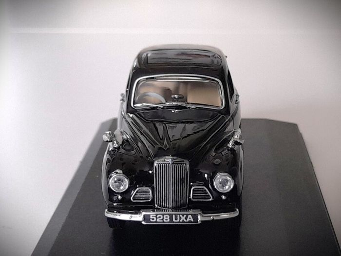 Diecast Model Sunbeam Talbot MkIIa - Collectable Oxford Diecast 1:43
