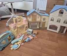 Sylvanian family houses