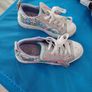 Girls junior Sketchers runners Image 3