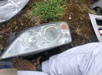 ford mondeo headlight
