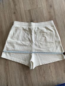 COS women shorts size M