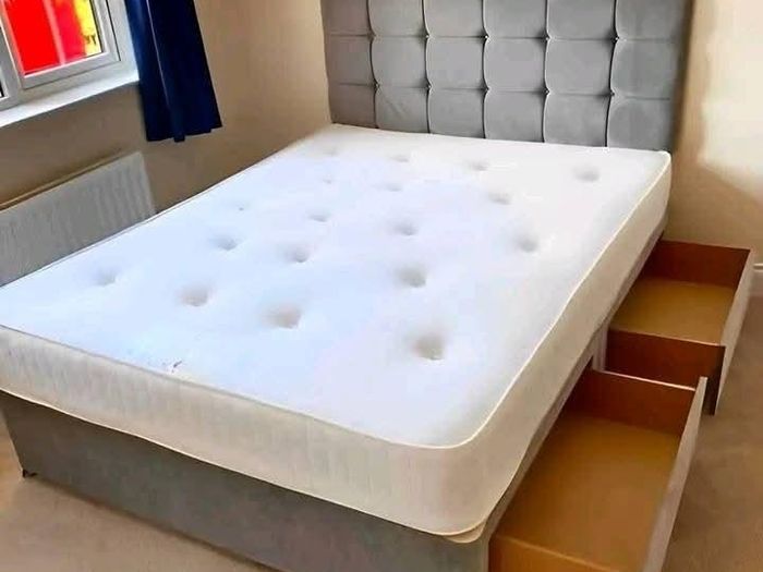 Super king size bed super king.
