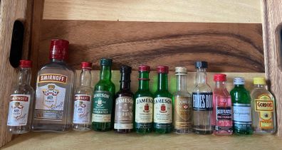 Jameson powers Whiskey gin vodka empty mini bottles