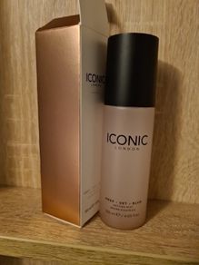 RRP 39e Iconic London Prep Set Blur Setting Spray 120ml. Full size