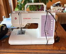 Singer Sewing Machine