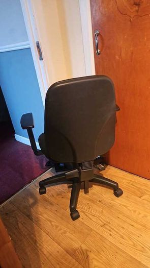 Black Office Chair