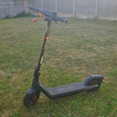 Segway Ninebot E2 Pro D eKick Scooter - Black | KICKE2PROD