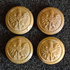 Free polish forces ww2 British made war economy buttons.
