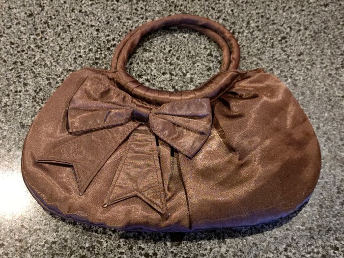 Ladies Handbags (New & used).