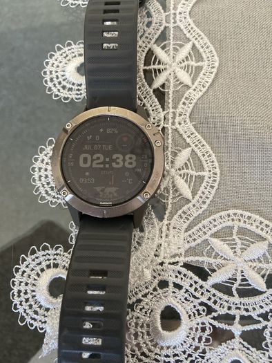 Fenix 6 sapphire GPS Multi-GNSS 100mtrs. Titanium