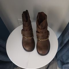 boots