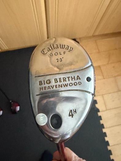 left handed golf clubs
