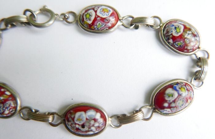 Vintage Glass Millefiori Red Italian Link Bracelet length 8"