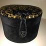 Velvet Round Jewellery Box Image 6