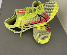 Nike mercurial Astro