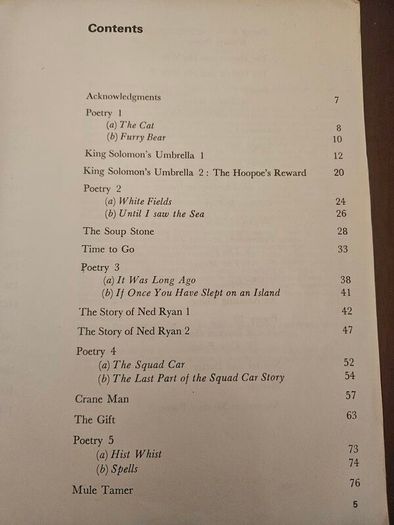 O Links 1. The Gift. A First Continuation Reader By Frank Murphy. First Edition 1976 Paperback In Good Condition.  See Photos For Condition.