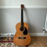 acoustic guitar Image 2