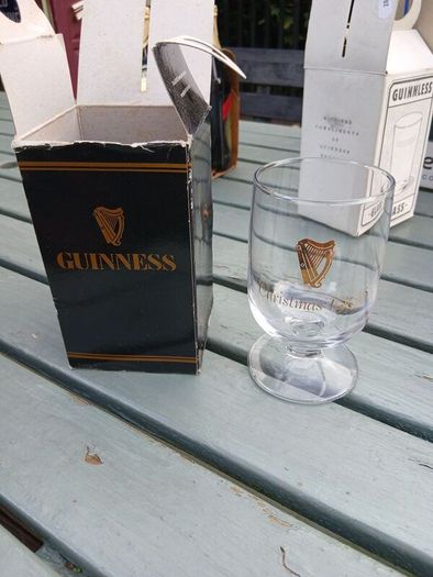 Guinness Xmas glass 1996