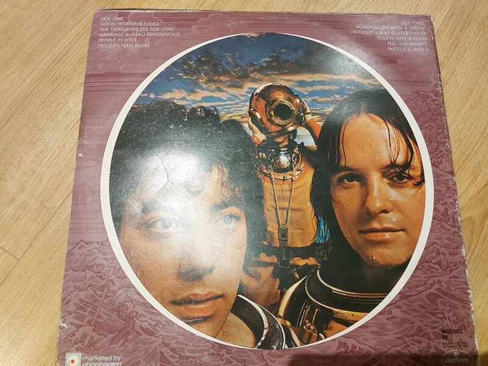 10cc - Deceptive Bends - Vinyl Record + Hundreds More