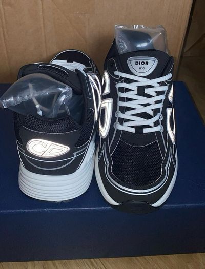 Dior b30