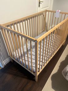 baby cot