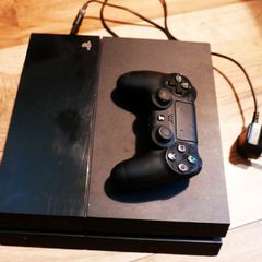 Sony PlayStation 4 PS4 500 GB (System Software 11.00) (works well)