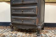 FLASH SALE ! WAS 295 NOW 225 ! Fabulous Mid-20th Century French Provincial Chest of Drawers