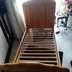 Kids bed