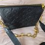 black bag Image 4